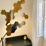 Saint Ferdinand Apartman *